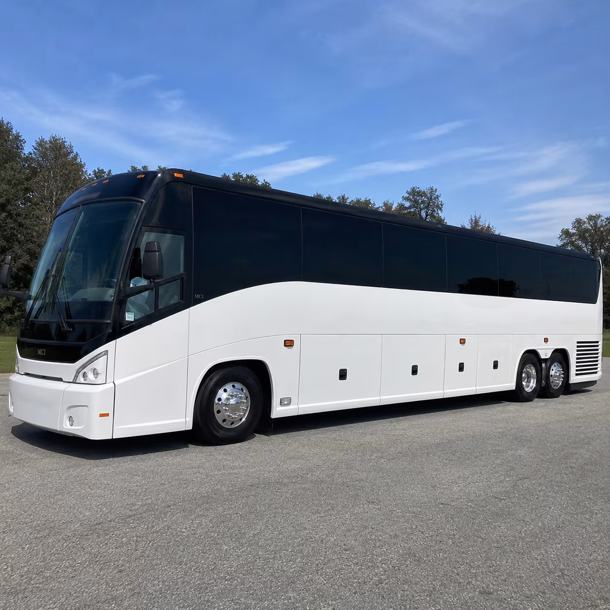 bus rental options for woodbridge trips