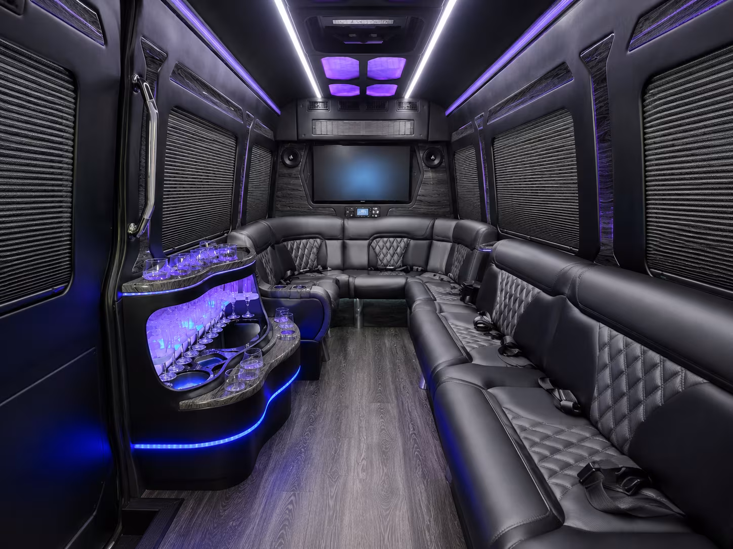 philadelphia sports and event buses from woodbridge